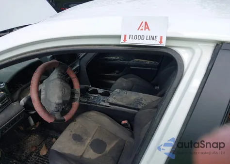 2025 Toyota Camry Le from USA, damaged, VIN 4T1DAACK4SU041207